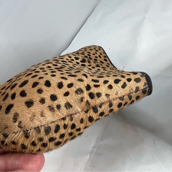 Banana Republic Cheetah Wedge Shoes - Picture 4 of 8